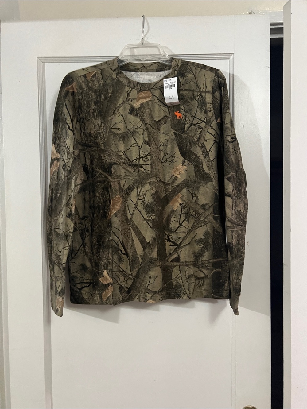 Kids Long-Sleeve Camouflage Crewneck Shirt - Green